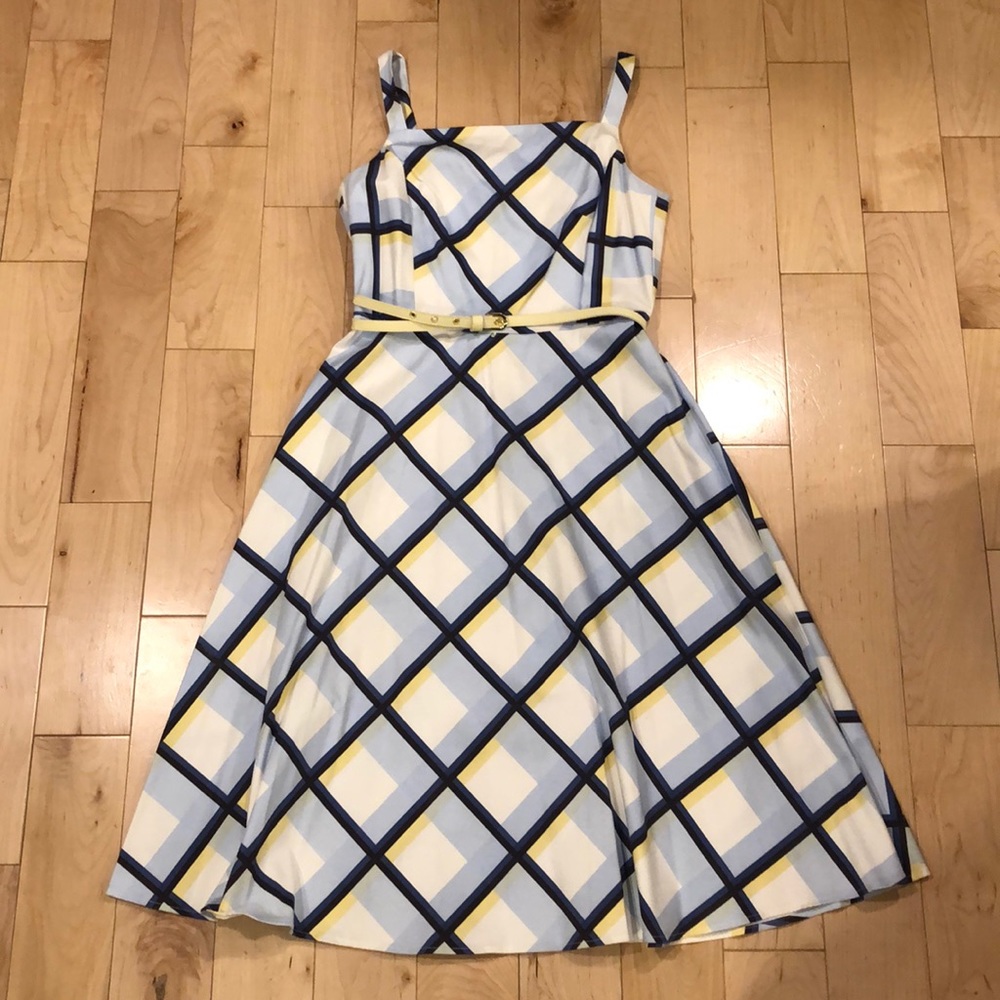 Gorgeous Dress Barn dress size 8